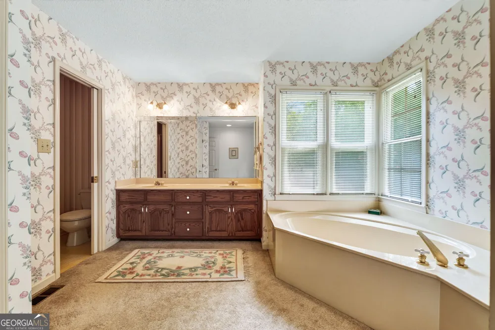 2575 Luella RD Locust Grove, GA 30248