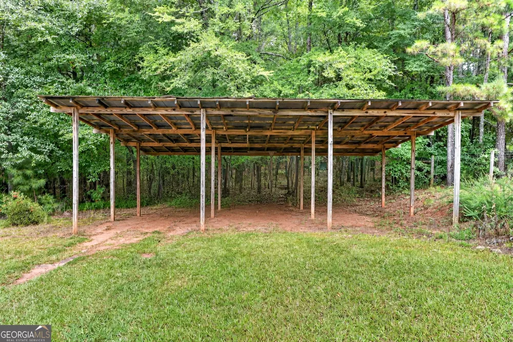 2575 Luella RD Locust Grove, GA 30248