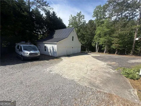 185 Holland RD
