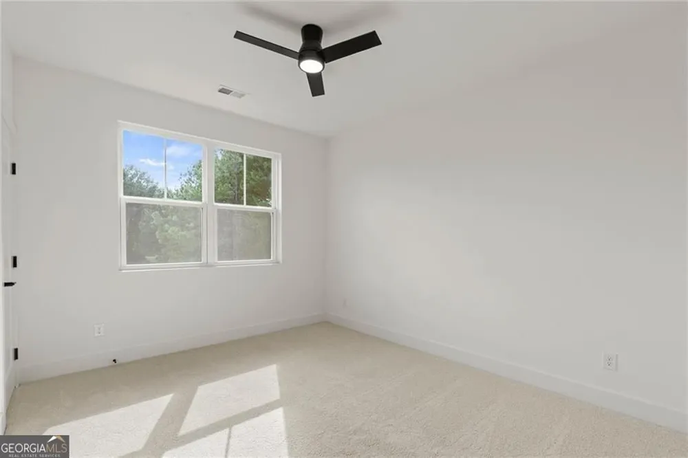 2195 Amberly Glen WAY Dacula, GA 30019