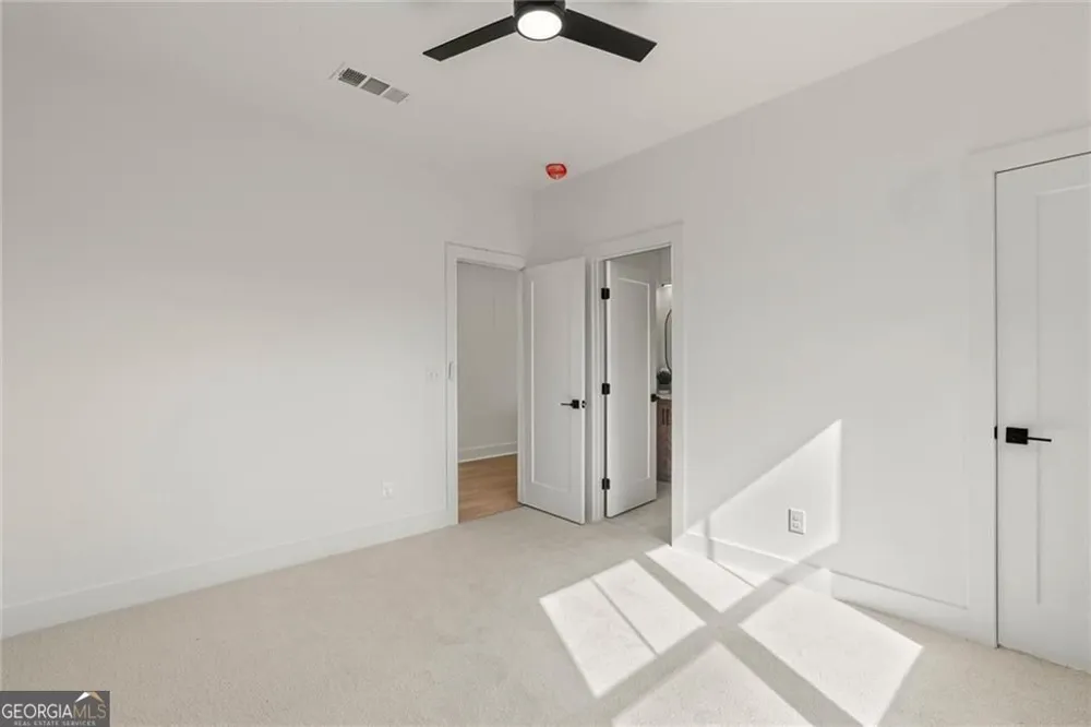 2195 Amberly Glen WAY Dacula, GA 30019