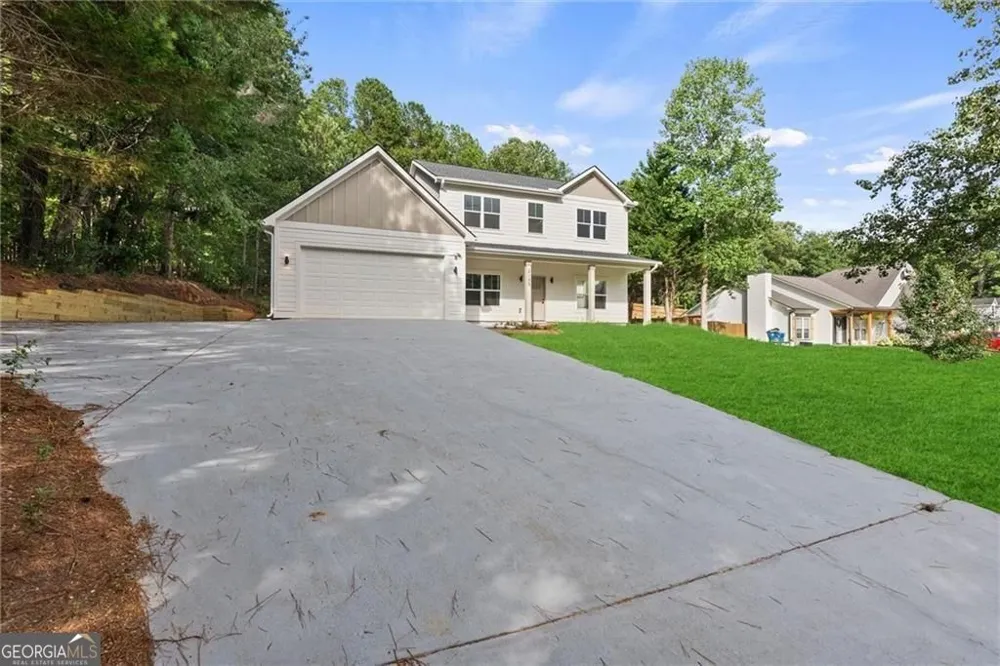 2195 Amberly Glen WAY Dacula, GA 30019