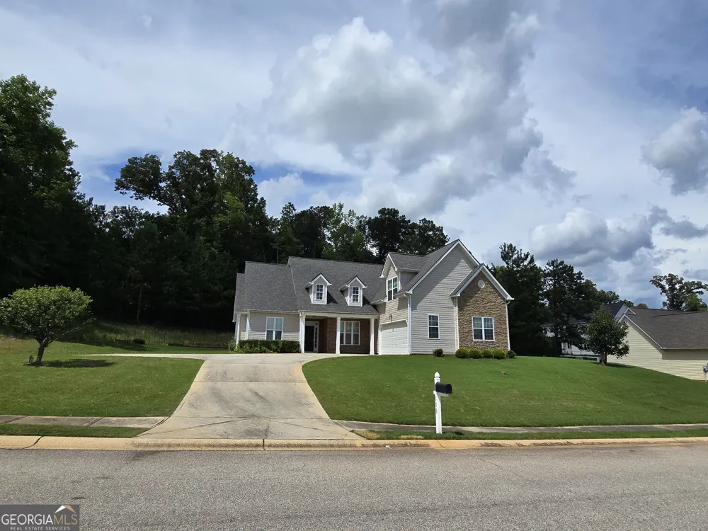 110 Lexington Park DR LaGrange, GA 30241