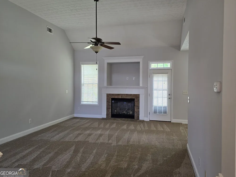 110 Lexington Park DR LaGrange, GA 30241
