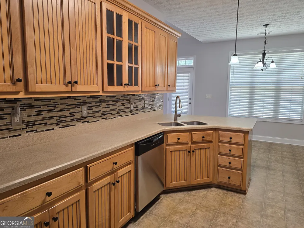 110 Lexington Park DR LaGrange, GA 30241