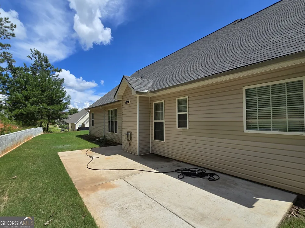 110 Lexington Park DR LaGrange, GA 30241