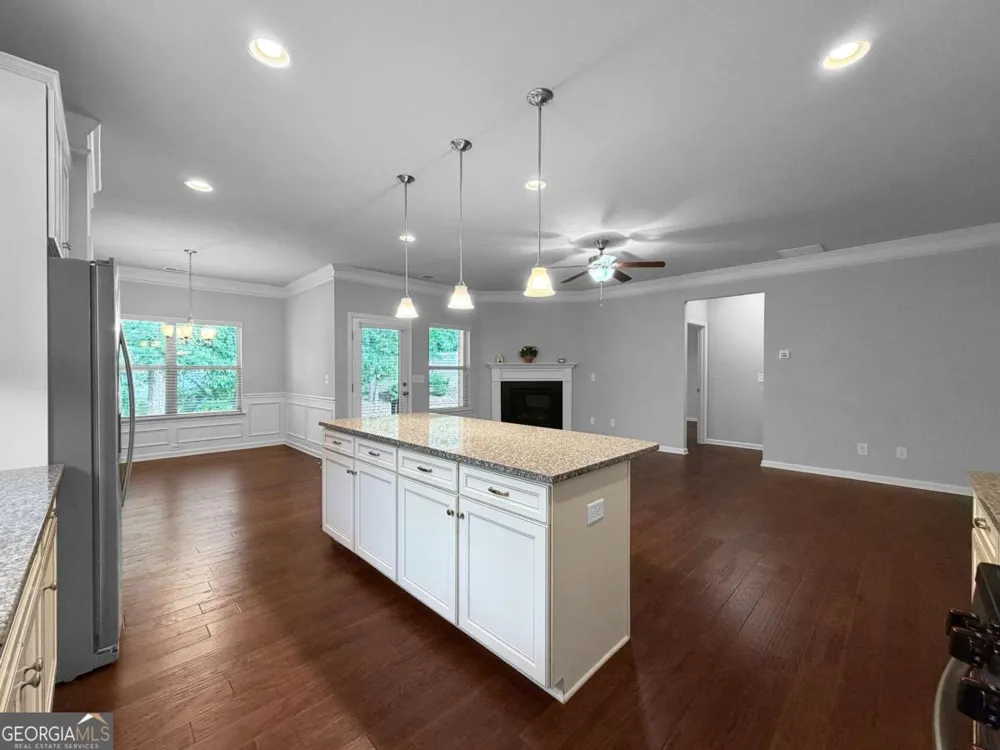 1100 Sycamore Creek TRL Sugar Hill, GA 30518