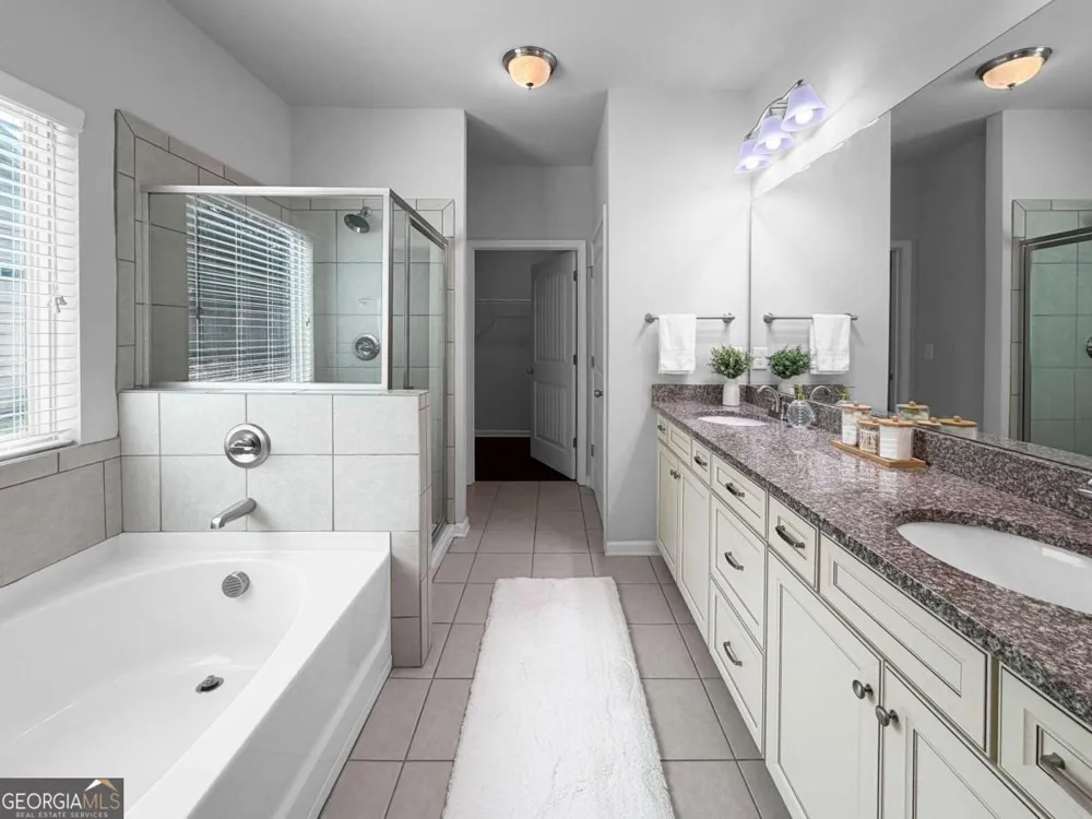 1100 Sycamore Creek TRL Sugar Hill, GA 30518