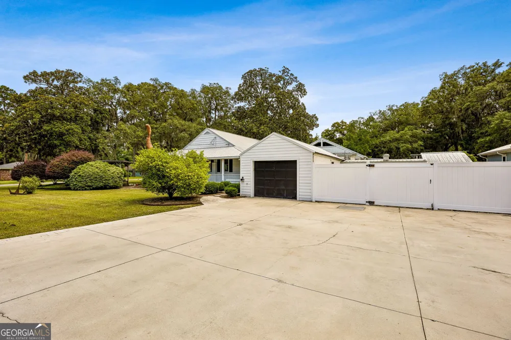309 Mahan ST St. Marys, GA 31558