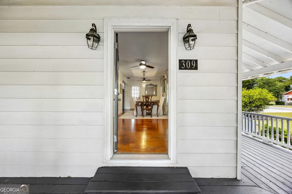 309 Mahan ST St. Marys, GA 31558