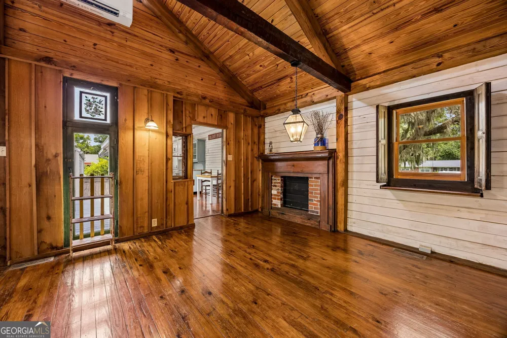 309 Mahan ST St. Marys, GA 31558