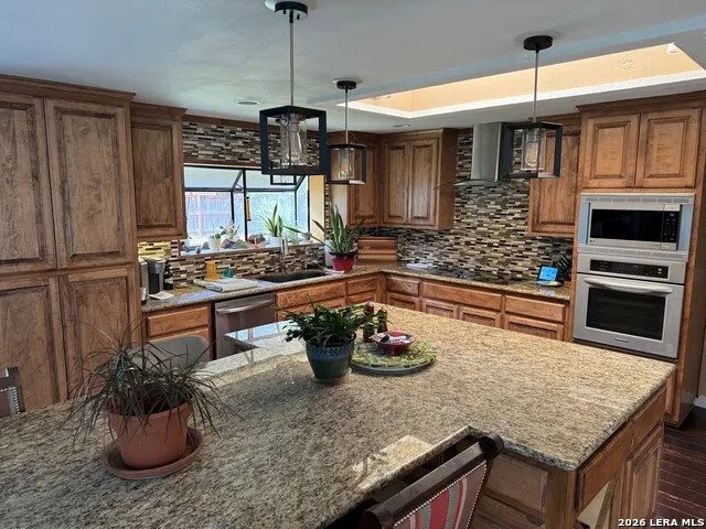 29616 No Le Hace Drive Fair Oaks Ranch, TX 78015