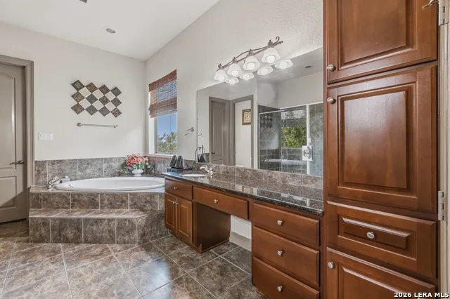 21815 ROAN BLF San Antonio, TX 78259