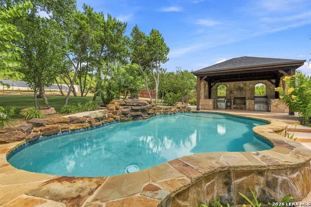21815 ROAN BLF San Antonio, TX 78259