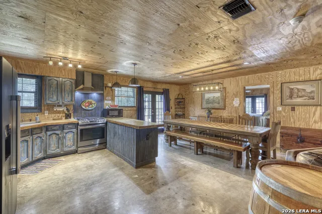 507 CR 348 Concan, TX 78838