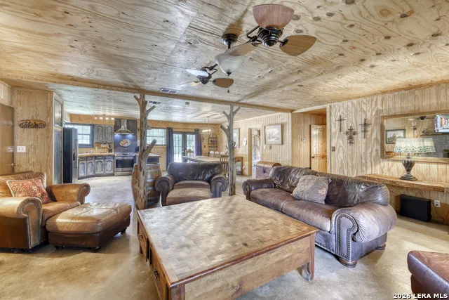 507 CR 348 Concan, TX 78838