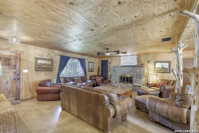 507 CR 348 Concan, TX 78838