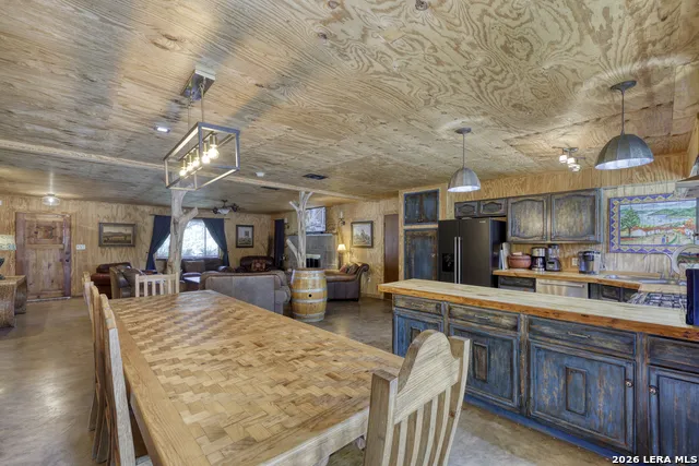 507 CR 348 Concan, TX 78838