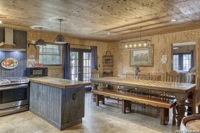 507 CR 348 Concan, TX 78838