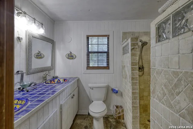 507 CR 348 Concan, TX 78838