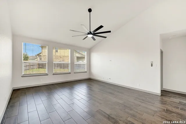 567 Lilac Shoals Cibolo, TX 78108