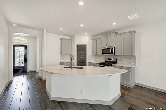 567 Lilac Shoals Cibolo, TX 78108