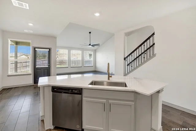 567 Lilac Shoals Cibolo, TX 78108