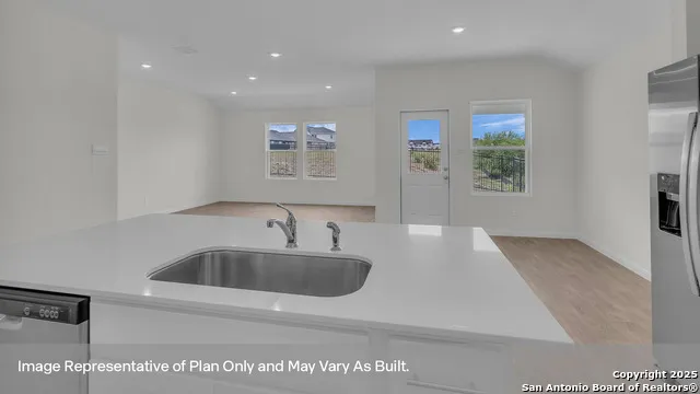 136 South Plains Road San Marcos, TX 78666