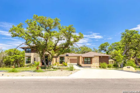 118 MADRONE TRL