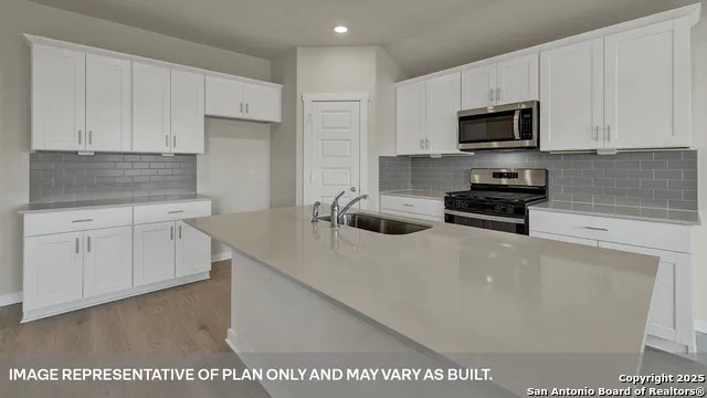 461 MCGINTY MEADOW DRIVE Lockhart, TX 78644