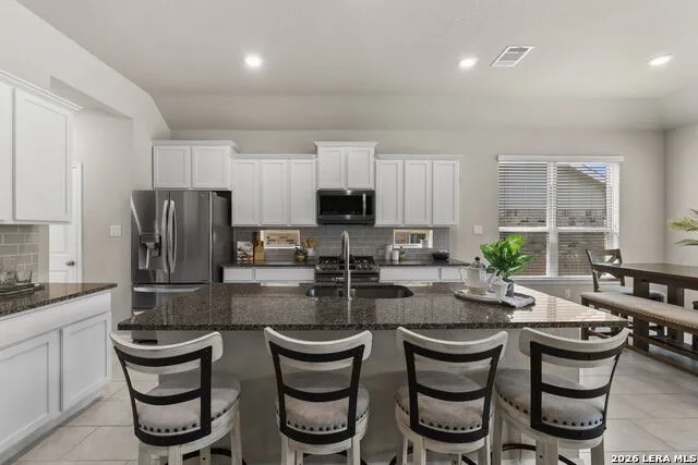 5013 Blue Ivy Bulverde, TX 78163