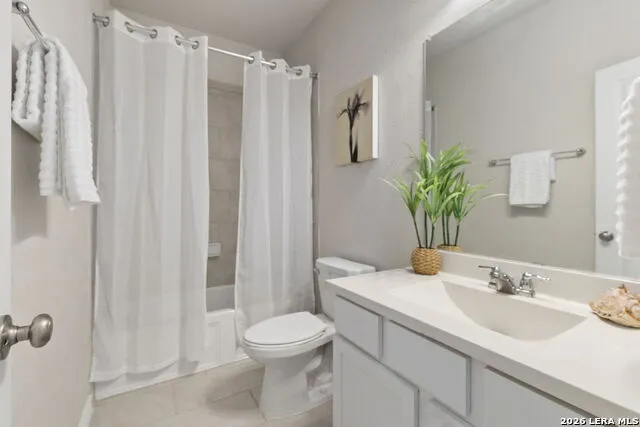 5013 Blue Ivy Bulverde, TX 78163