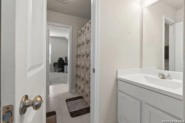 5013 Blue Ivy Bulverde, TX 78163