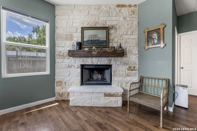 1296 Hedgestone Canyon Lake, TX 78133