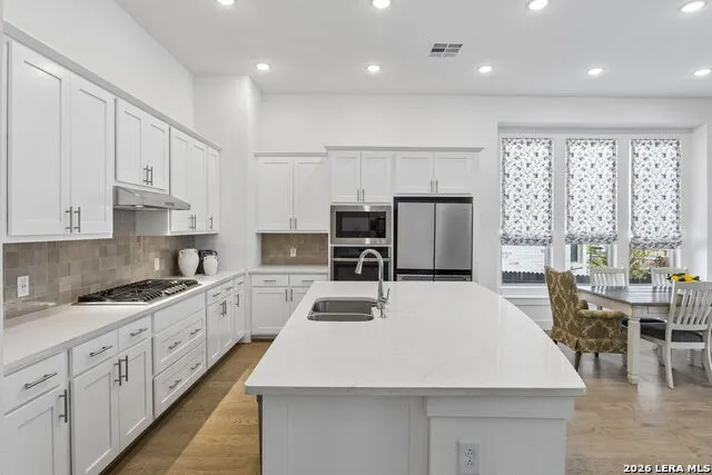 2913 Edinburgh Park Bulverde, TX 78163