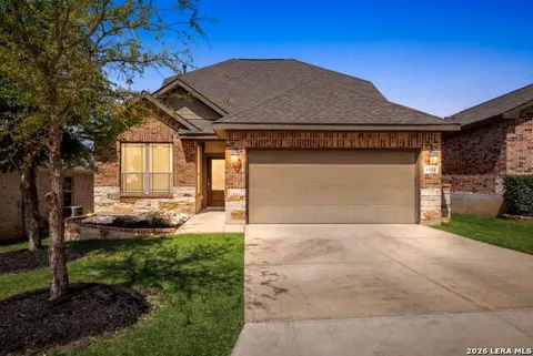6151 Akin Elm