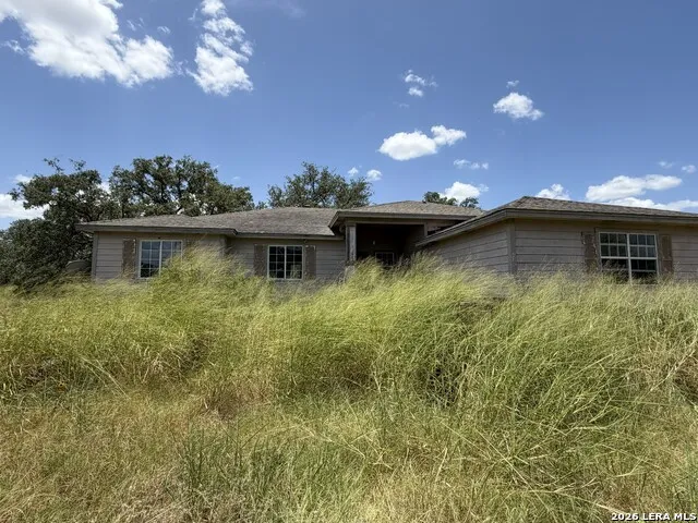 380 County Road 6723 Natalia, TX 78059