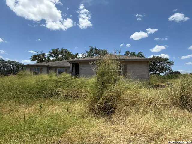 380 County Road 6723 Natalia, TX 78059