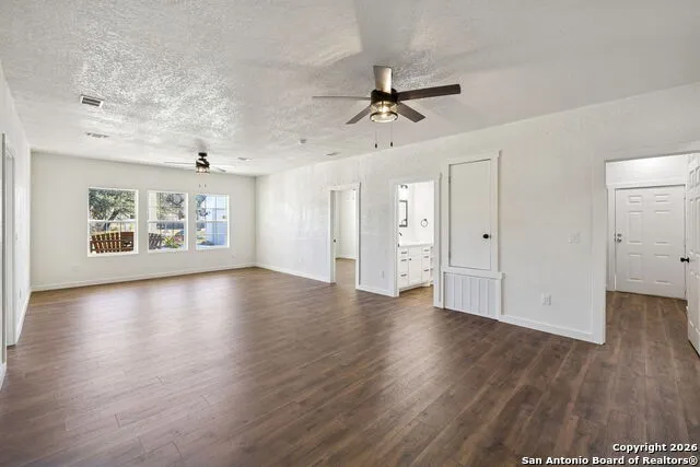 11890 Ranch Road 965 Fredericksburg, TX 78624
