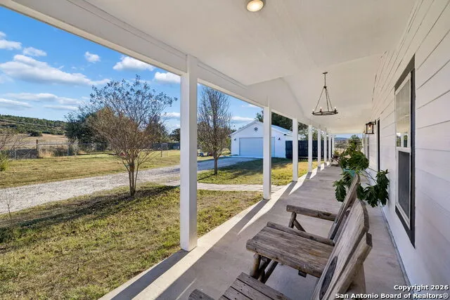 11890 Ranch Road 965 Fredericksburg, TX 78624