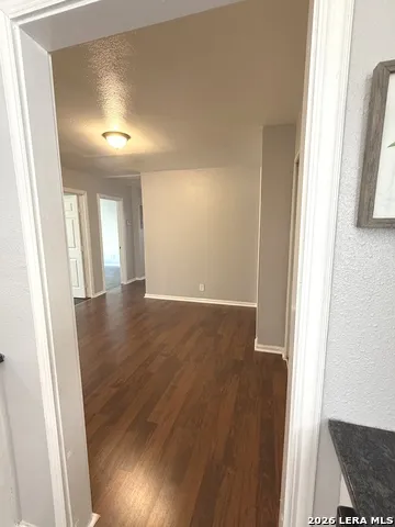 1214 W Winnipeg San Antonio, TX 78225