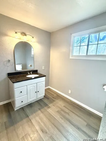 1214 W Winnipeg San Antonio, TX 78225