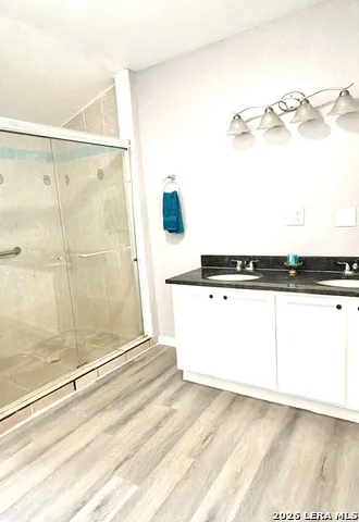1214 W Winnipeg San Antonio, TX 78225