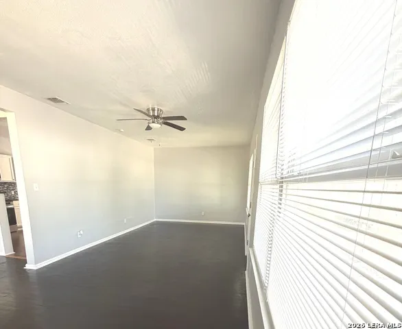 1214 W Winnipeg San Antonio, TX 78225