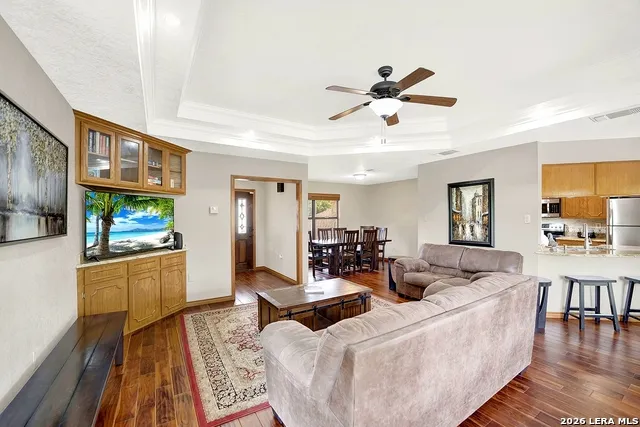 48 RIVER OAK DR Seguin, TX 78155