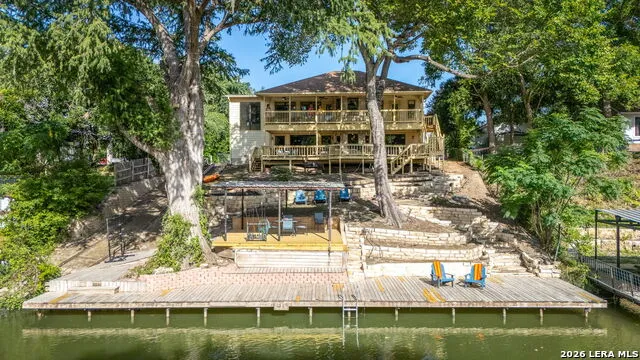 48 RIVER OAK DR Seguin, TX 78155