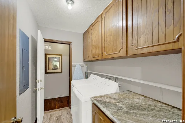 48 RIVER OAK DR Seguin, TX 78155