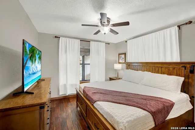 48 RIVER OAK DR Seguin, TX 78155