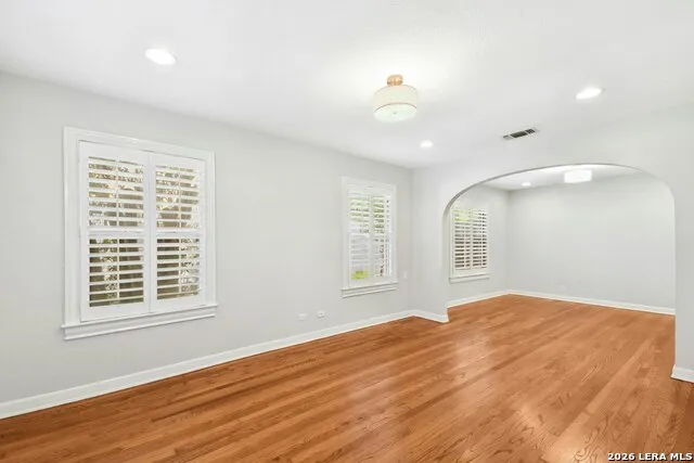 265 E OAKVIEW PL Alamo Heights, TX 78209