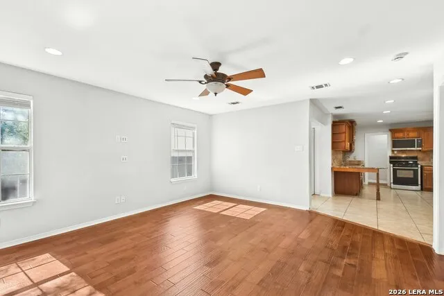265 E OAKVIEW PL Alamo Heights, TX 78209